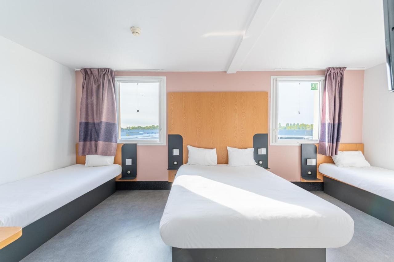 Hotel Lieusaint Carre Senart 2*